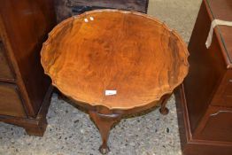 20th Century walnut veneered coffee table