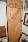 A pine interior door, 72 x 182cm