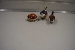 Royal Crown Derby paperweights, Ladybird and Wren together with a further Russian pottery Wren (3)