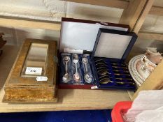 Two cased sets of teaspoons and a velvet mirrored jewel box