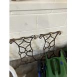 Pair of cast iron table supports