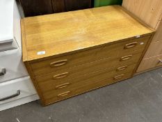 Oak veneered four drawer chest
