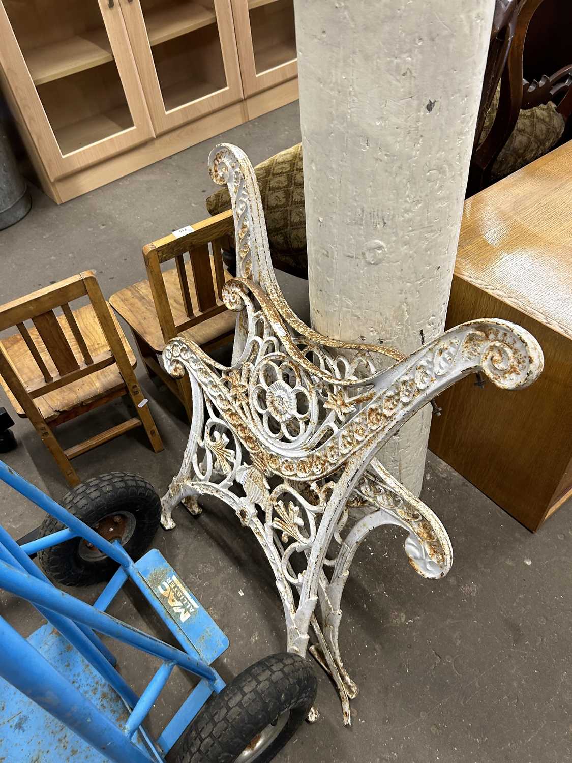 Pair of cast iron bench ends