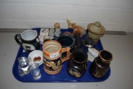 Mixed Lot: Ceramics, glass ware, resin animals etc