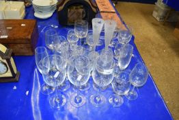 Quantity of assorted drinking glasses