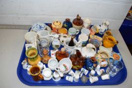 Mixed quantity of Goss ware and other assorted ceramics