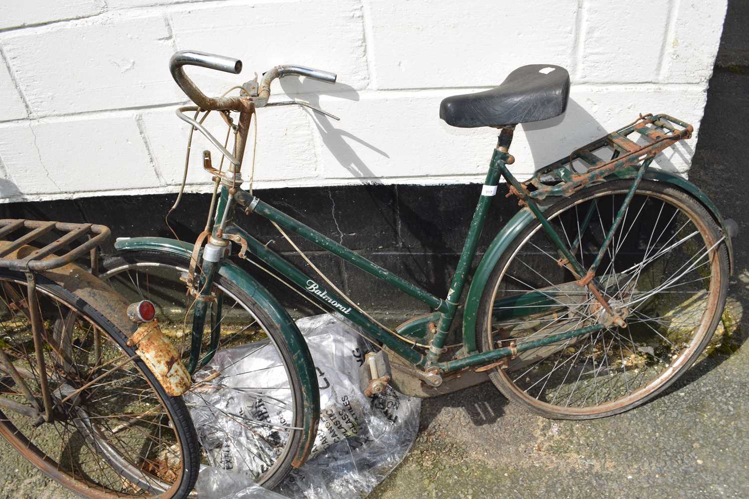 Ladies green Balmoral bicycle