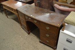 19th Century mahogany twin pedestal desk or dressing table with seven drawers, 140cm wide