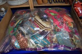 Large quantity of assorted fabric trimmings