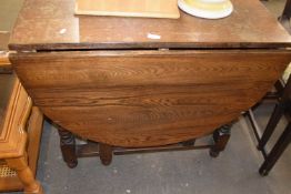 Oval drop leaf dining table, approx 91cm wide