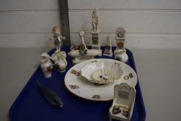 COLLECTION OF MIXED CRESTED CHINA WARES TO INCLUDE AIRSHIP ORNAMENT, WAR MEMORIAL AND OTHERS