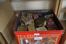 QUANTITY OF ASSORTED VINTAGE MATCHBOXES