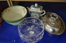 MIXED LOT TO INCLUDE CUT GLASS FRUIT BOWL, ENTREE DISH, LARGE BOWL AND A TEA POT (4)