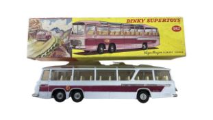 A boxed die-cast Dinky Supertoys 952, Vega Major Luxury Coach.