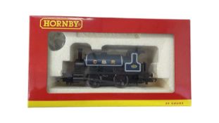 A boxed Hornby 00 gauge R 2361 0-4-0ST Industrial Locomotive