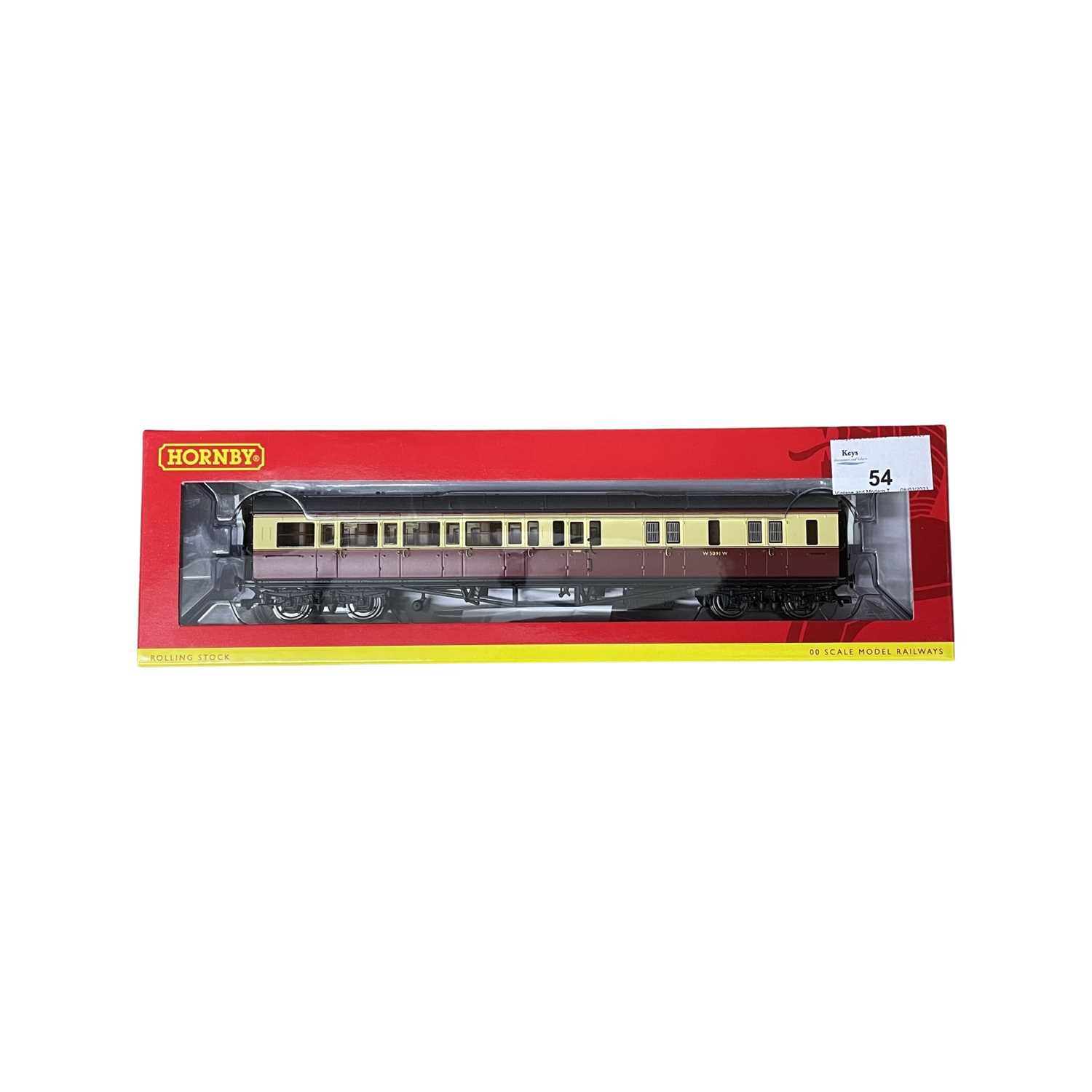 A boxed Hornby 00 gauge R4685 BR Collett Corridor Brake 3rd (RH) Coach '5091'