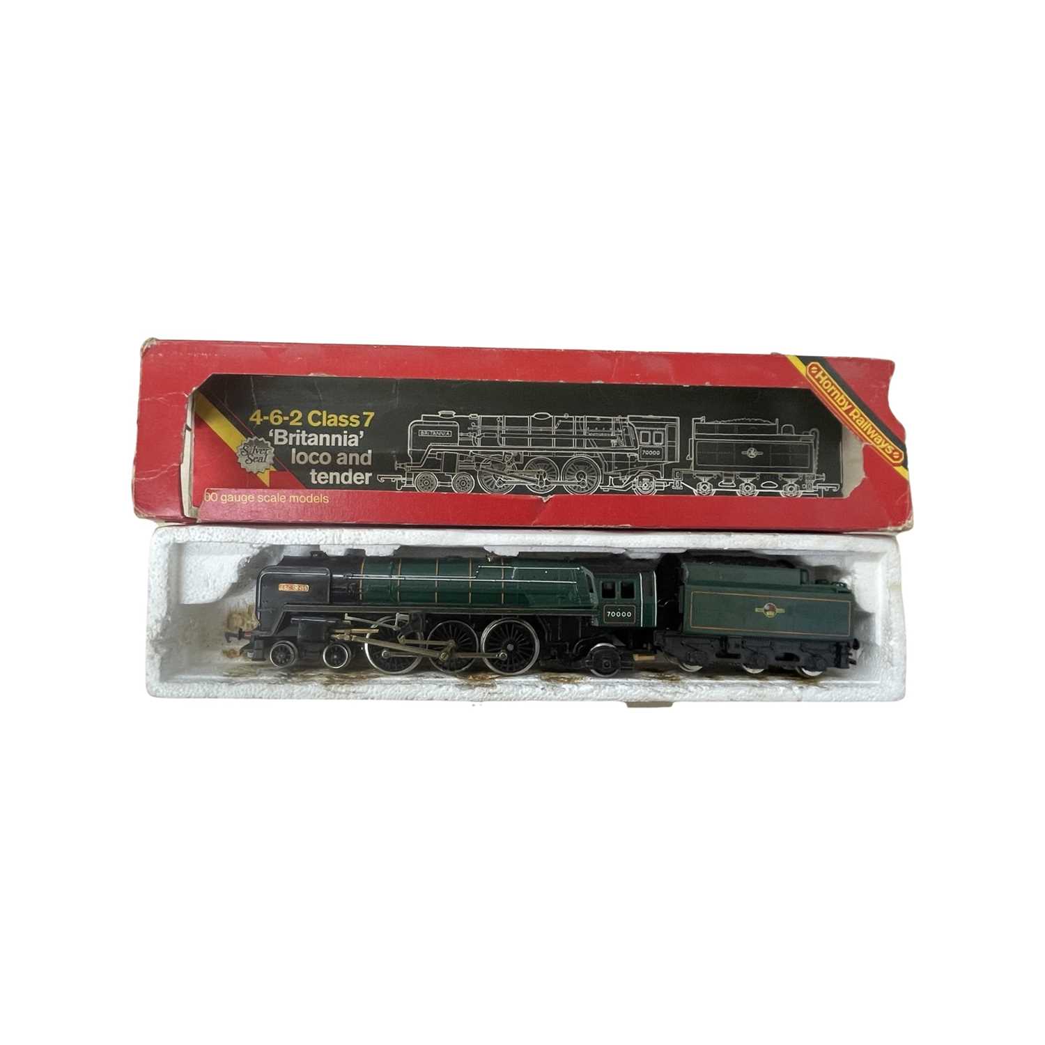 A boxed Hornby 00 gauge 4-6-2 Class 7 'Britannia' locomotive and tender