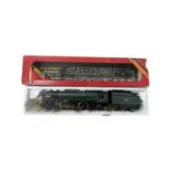 A boxed Hornby 00 gauge 4-6-2 Class 7 'Britannia' locomotive and tender