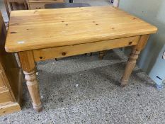Modern pine kitchen table on turned legs