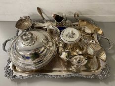 Mixed Lot: Various silver plated wares to include a large serving tray, tea wares, covered serving