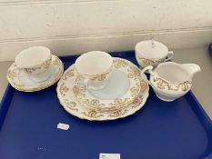 Quantity of Royal Vale tea ware
