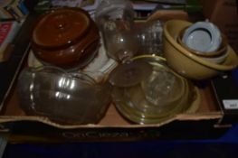 Quantity of assorted glass dishes and other kitchenalia