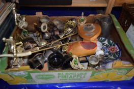 Mixed Lot: Trophy cups, horn handled shoe horn, ceramics and other items