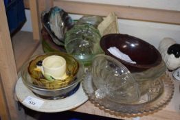 Mixed Lot: Glass ware, shell butter dishes and other items