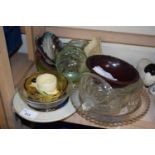Mixed Lot: Glass ware, shell butter dishes and other items