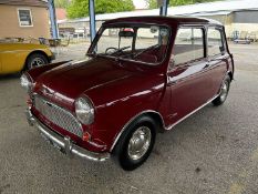1961 Morris Mini Minor saloon in excellent condition inside and out. V5c and keys together with a