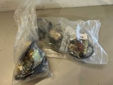 Quantity of voltage regulators for a Yamaha motorcycle Part No: 278/81910/21
