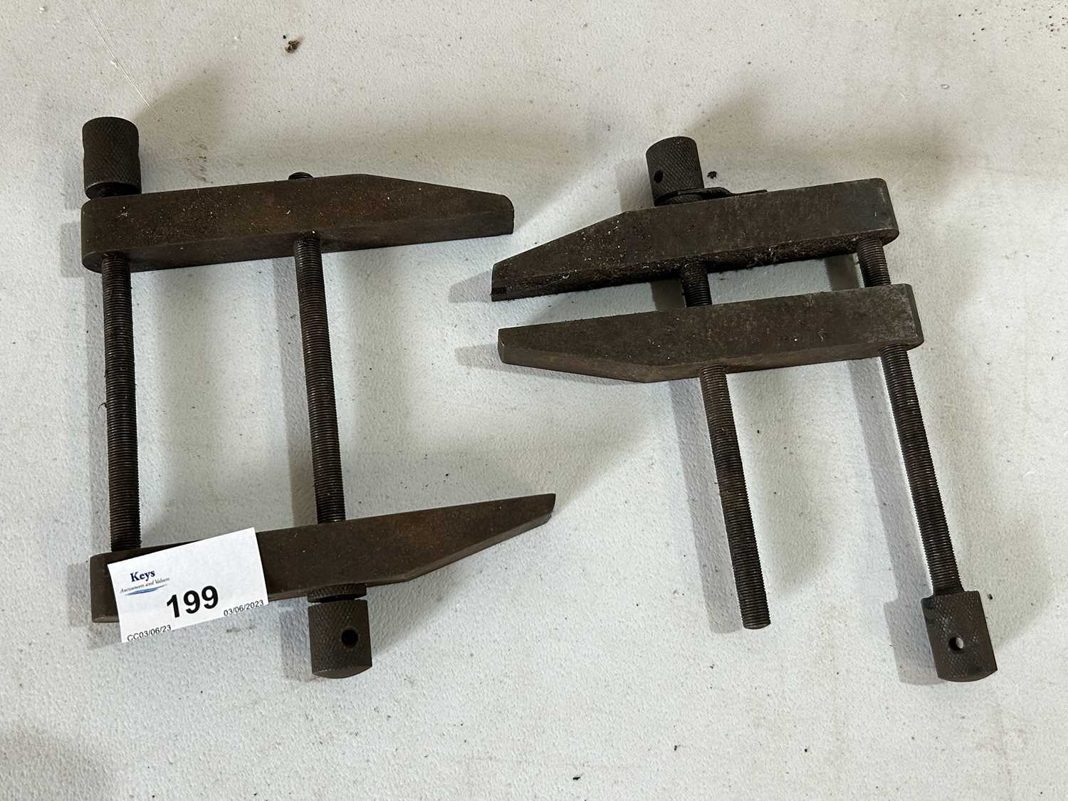 A pair of calipers