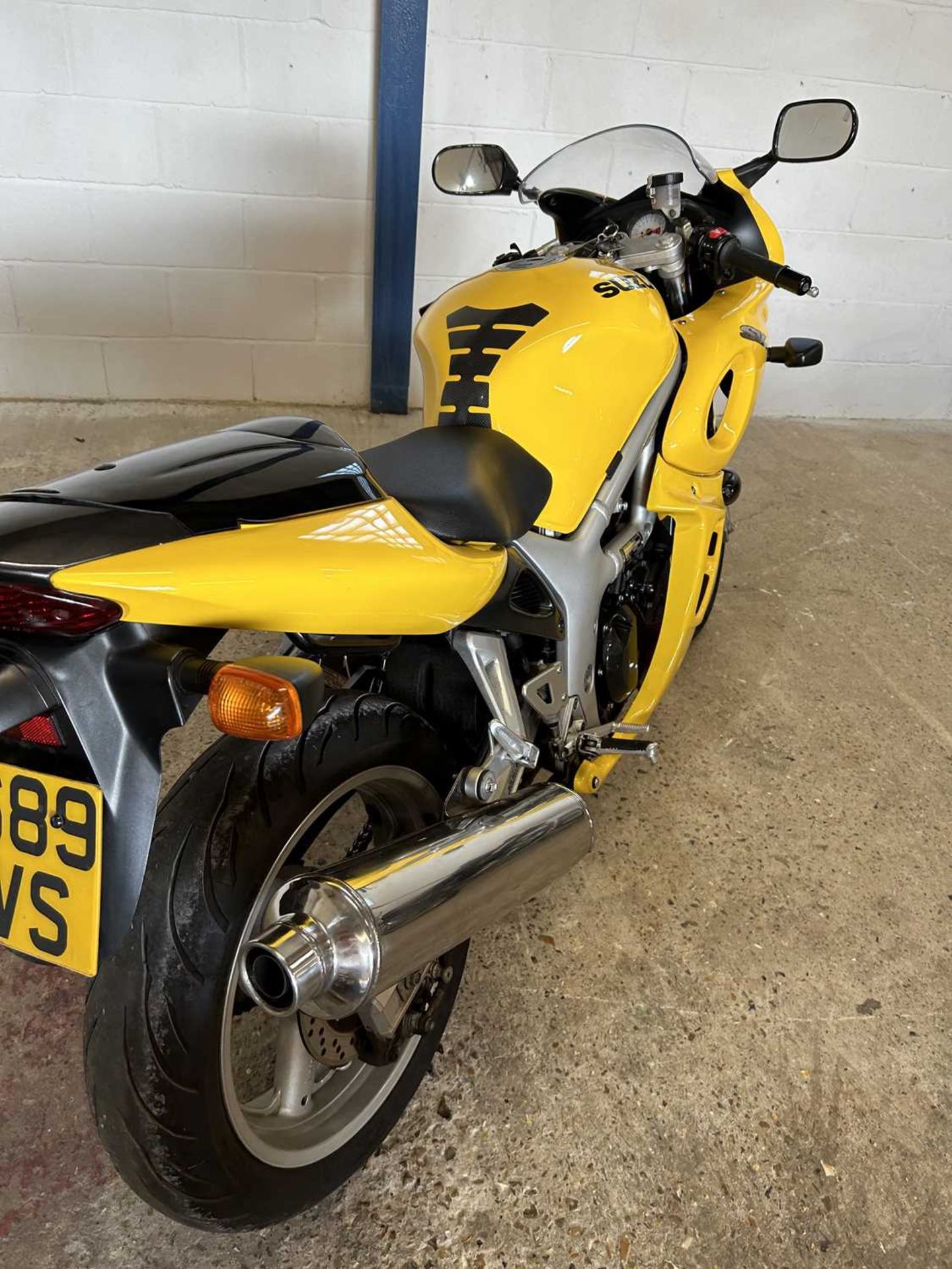 Suzuki SV650s in excellent condition, 10,000 miles, current MOT expires 24.05.2024, only 2 owners - Image 9 of 11