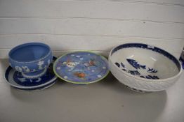 Large blue and white willow pattern bowl together with a similar pearl ware stand, a further