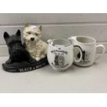 Mixed Lot: Buchanans black and white Scotch Whisky advertising items comprising two jugs and a