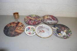 Mixed Lot: Various assorted collectors plates and other items
