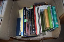 Quantity of assorted books to include arts reference and others