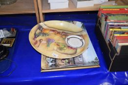 Two melamine trays and a wooden tray (3)