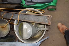 Mixed Lot: Aluminium pan, watering can and other assorted items