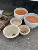 Mixed Lot: Five various ceramic plant pots with coloured glazes