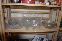 Mixed quantity of glass ware to include three large bowl wine glasses with frilled edges, glass