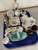 Mixed Lot: Various assorted ornaments, vases etc