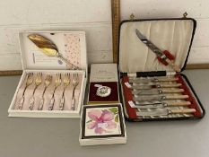 Mixed Lot: Various cased cutlery, small modern enamel box, place mats etc