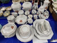 Good quantity of Wedgwood Flying Cloud table wares