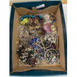 Box of assorted costume jewellery