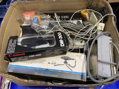 Mixed Lot: Boom microphone, Cannon microphone, video audio mixing system and other associated parts,