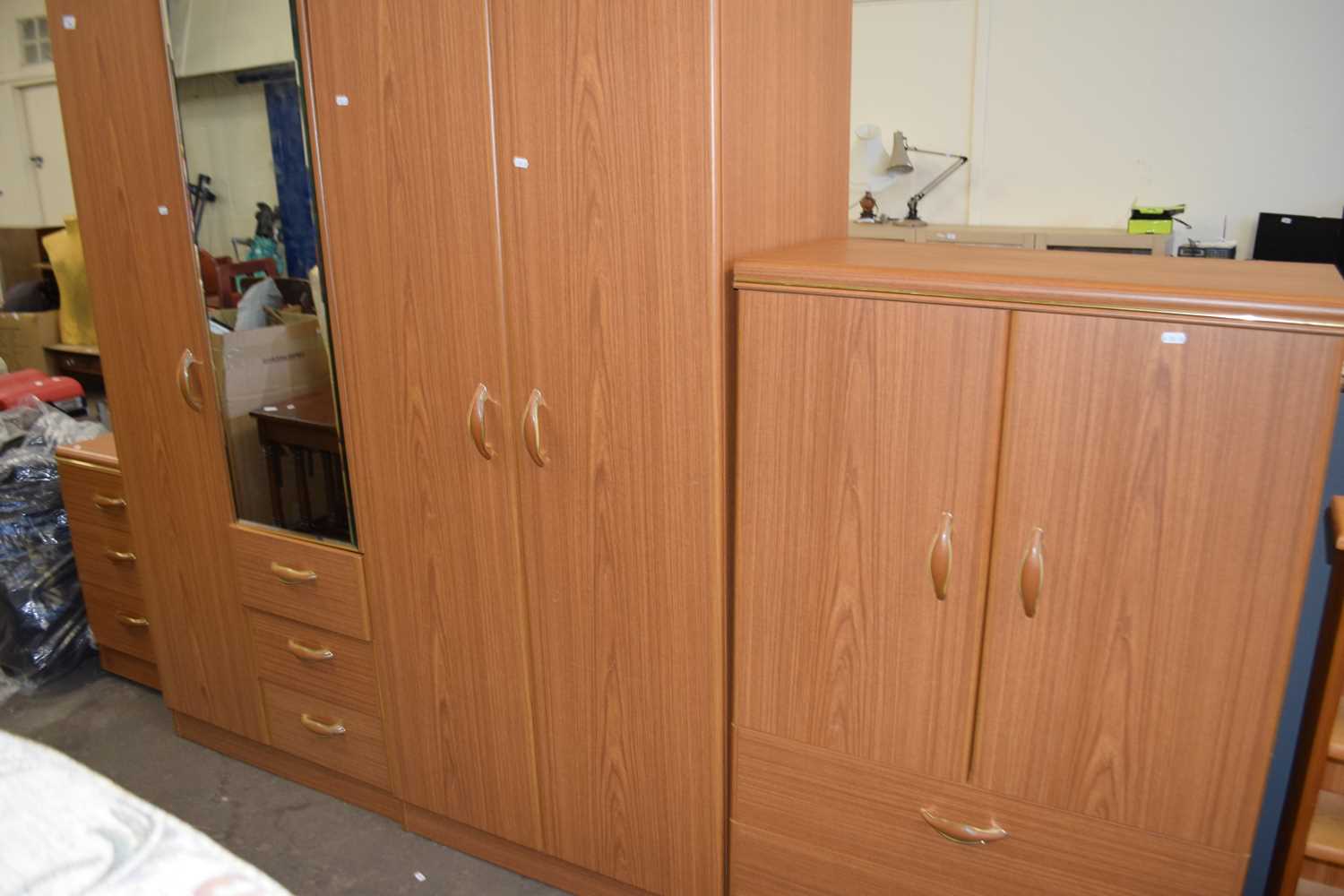 Teak finish four piece bedroom suite together with a small pine shelf (5) - Image 2 of 2