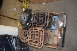 Mixed Lot: Parafin lamps, heaters etc