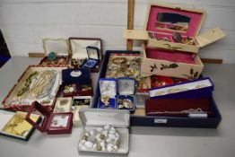 Large quantity of costume jewellery to include diamonte, gilt chains, cameos, some silver etc