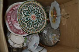 Mixed Lot: Cake stands, dinner wares, glass bowls etc